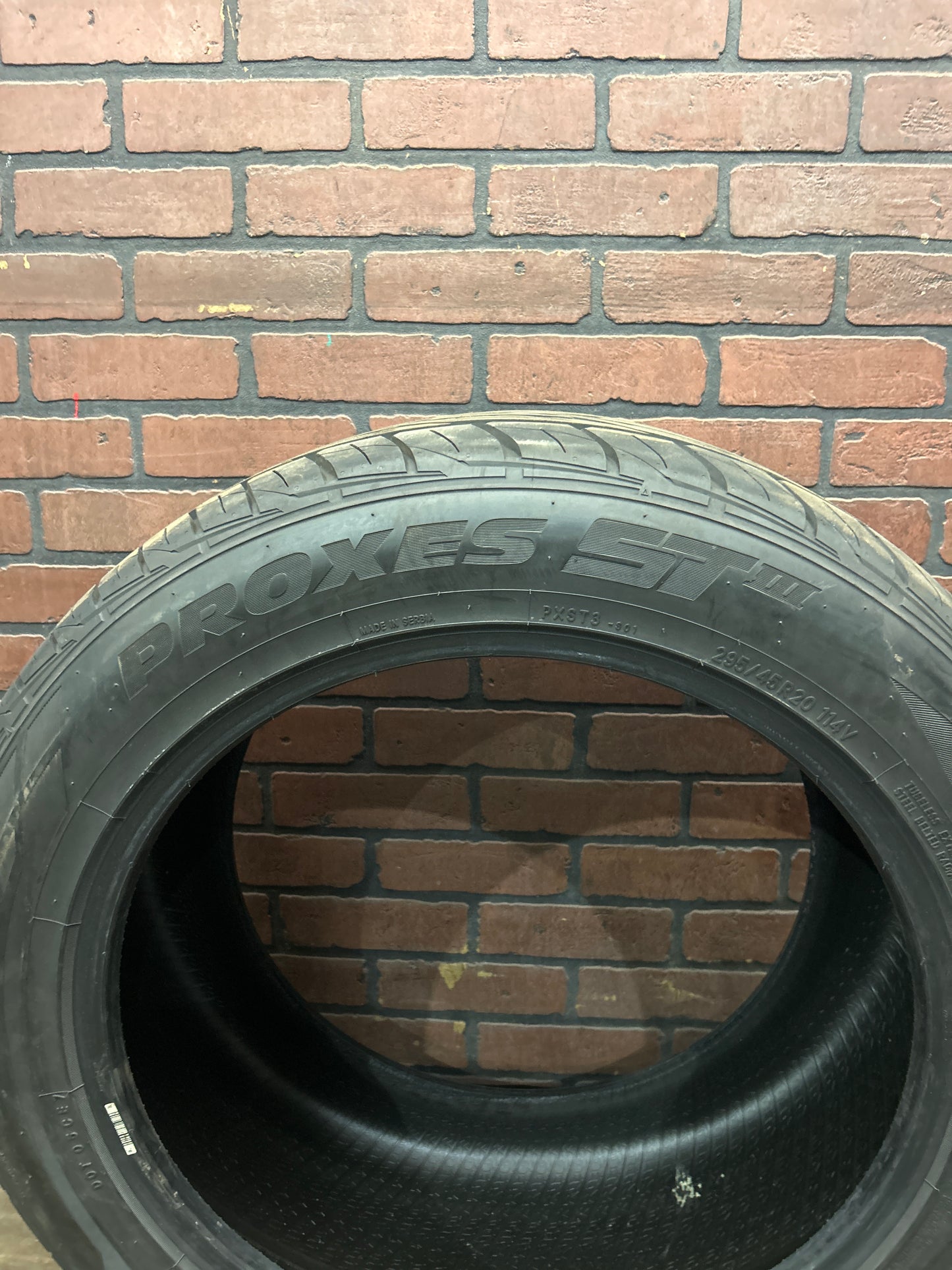 Used Tire 295/45R20 Toyo Proxes ST III 114V - 7/32