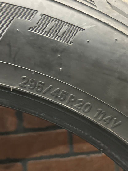 Used Tire 295/45R20 Toyo Proxes ST III 114V - 7/32