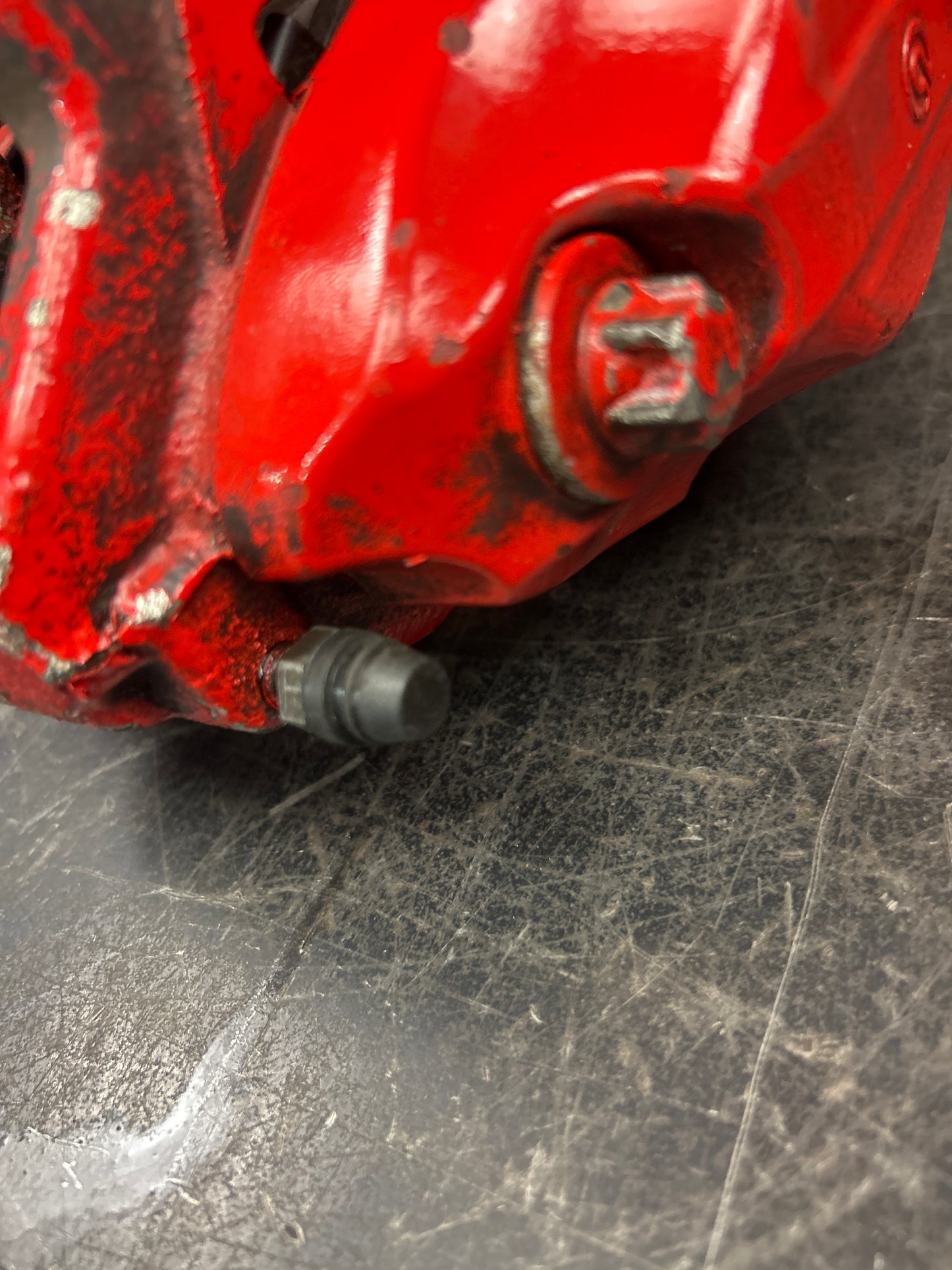 05-23 CHALLENGER CHARGER 300 SRT8 BREMBO BRAKE CALIPER FRONT DRIVER LEFT RED