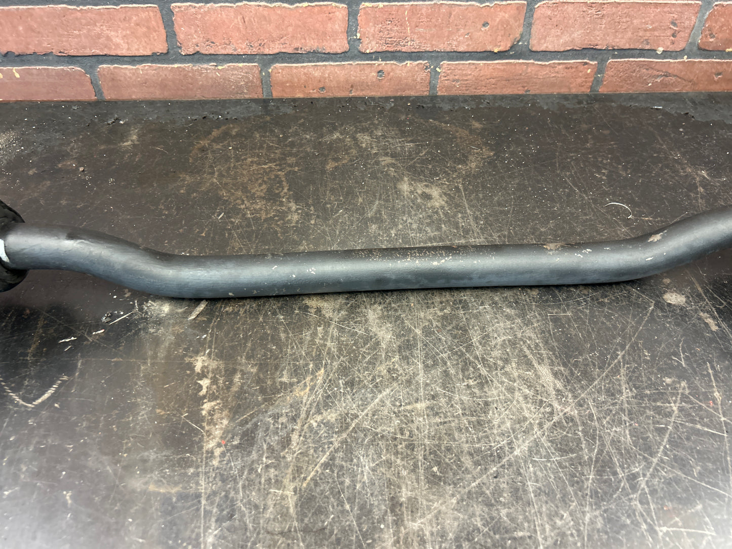2011-2015 Jeep Grand Cherokee SRT8 Front Stabilizer Sway Bar Assembly OEM