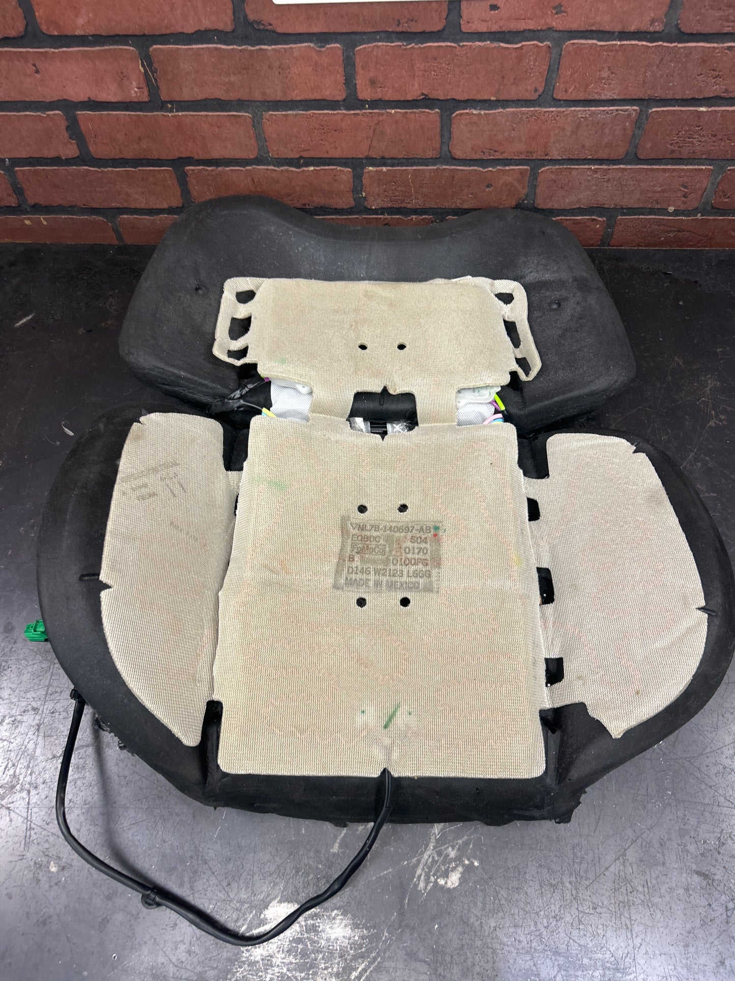 18-21 LINCOLN NAVIGATOR FRONT RIGHT UPPER SEAT CUSHION HEATED VENT OEM