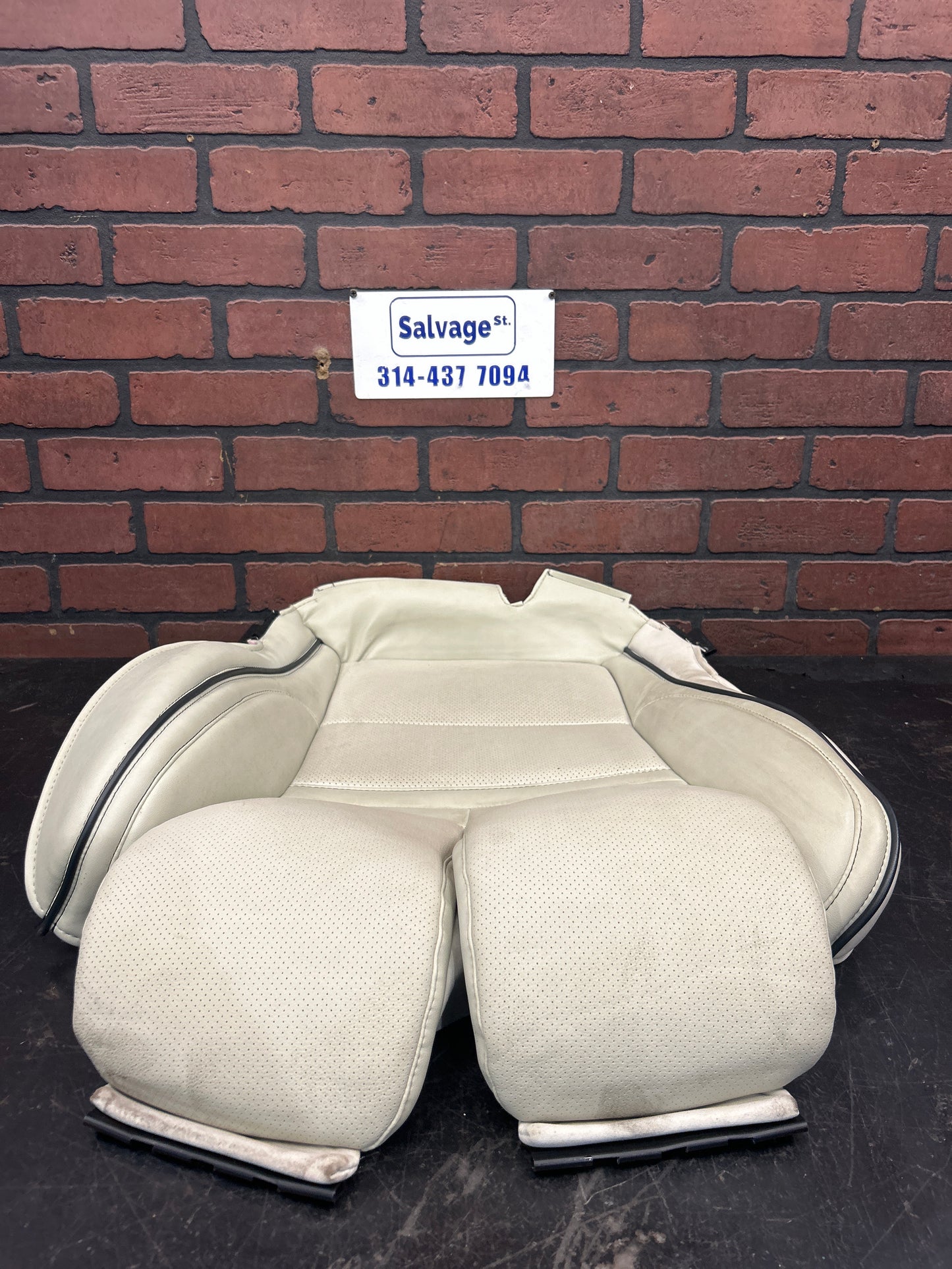 2018-2021 Navigator OEM Black Label Remake Style Front Left Seat Cushion Cover