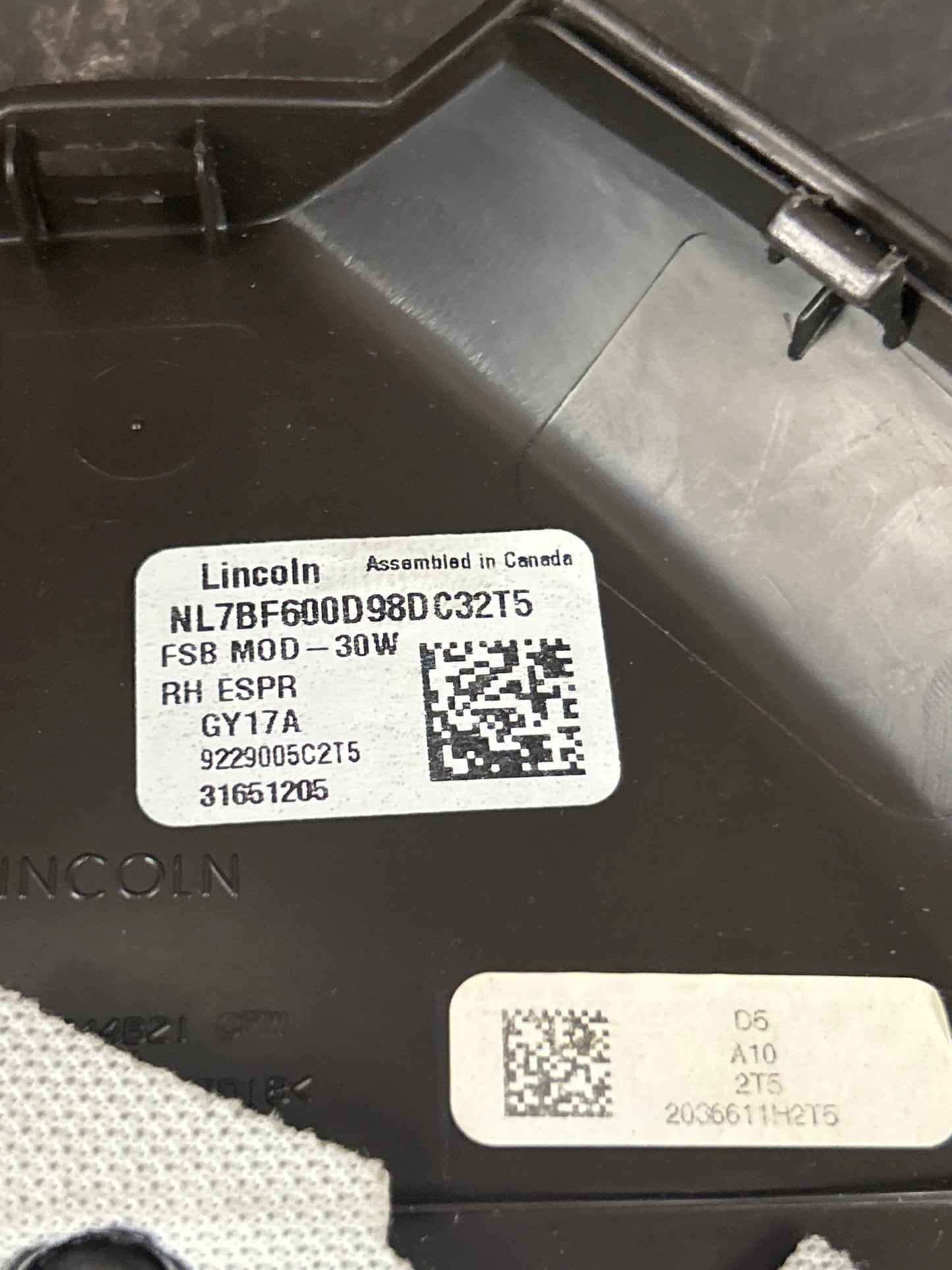 2018-2021 LINCOLN NAVIGATOR FRONT LEFT DRIVER SIDE UPPER SEAT CUSHION FRAME OEM