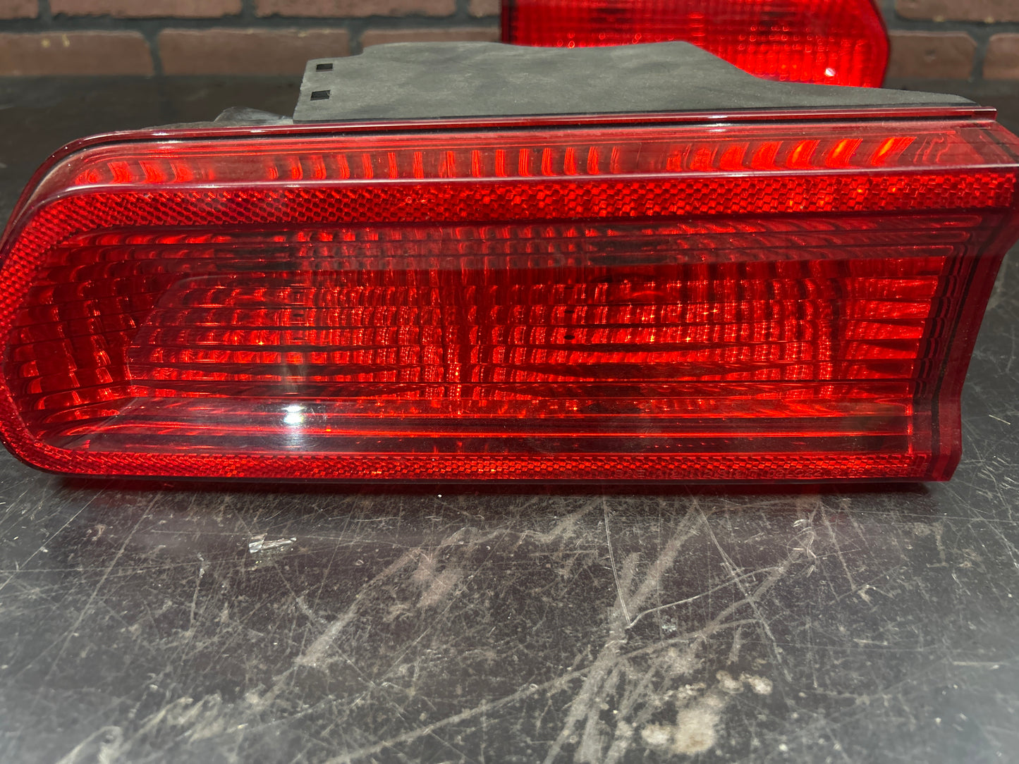 2008-2014 DODGE CHALLENGER RIGHT LEFT TAILLIGHT LAMP SET PAIR OEM 05028780AB