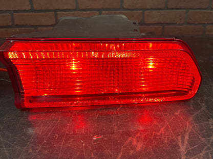 2008-2014 DODGE CHALLENGER SRT8 PASSENGER RIGHT SIDE TAILLIGHT LAMP OEM