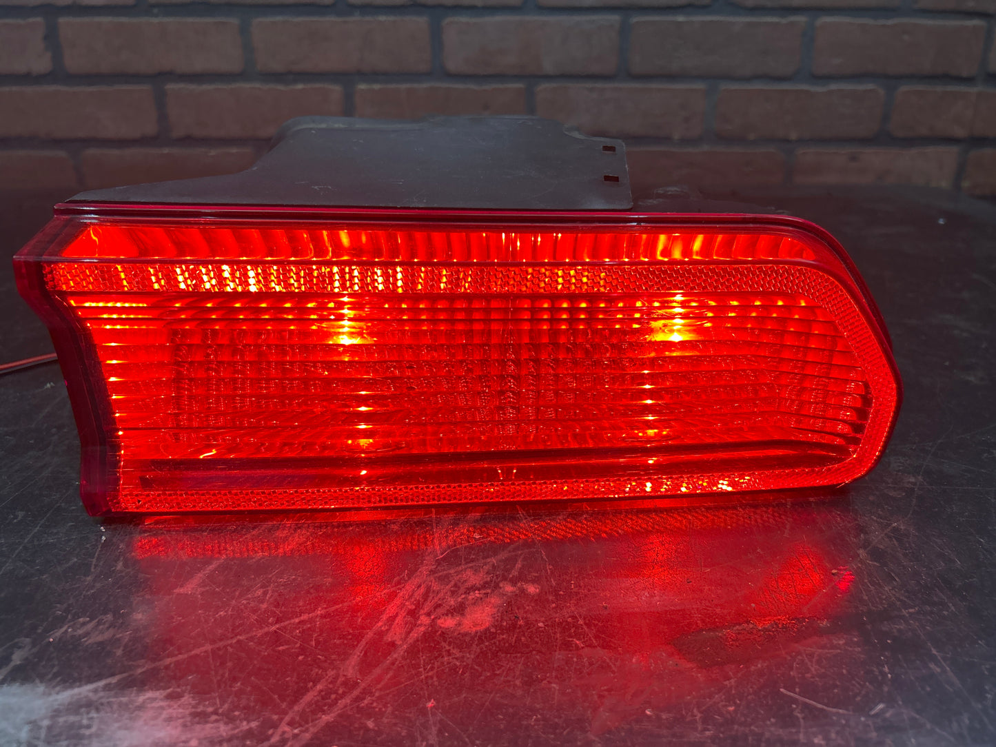 2008-2014 Dodge Challenger Driver Passenger Side Tail Light Lamp Set Pair OEM