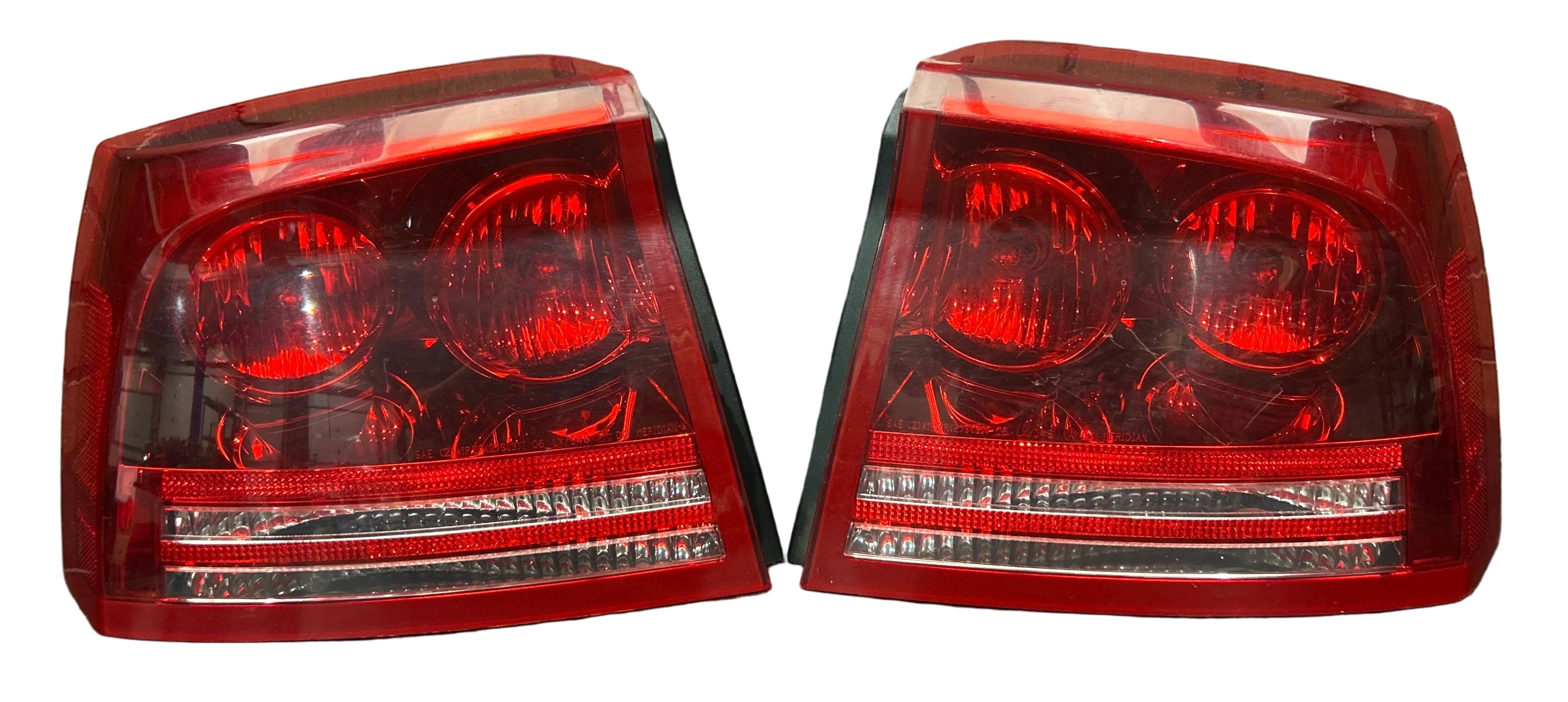 2005-2010 Dodge Charger Rear Driver Passenger Tail Light Lamp Set Pair OEM