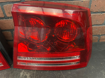 2005-2010 Dodge Charger Rear Driver Passenger Tail Light Lamp Set Pair OEM