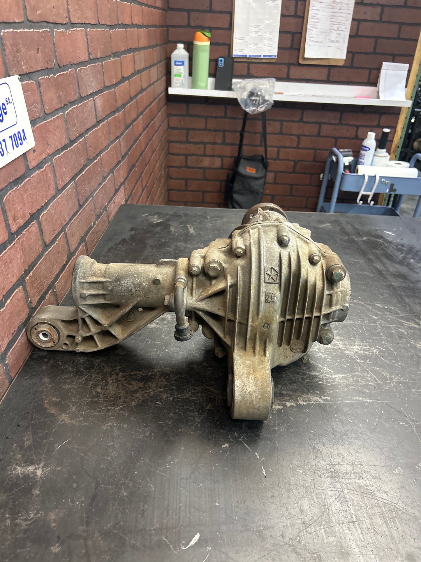 12-2018 JEEP GRAND CHEROKEE SRT8 OEM FRONT AXLE DIFFERENTIAL CARRIER RATIO 3.70
