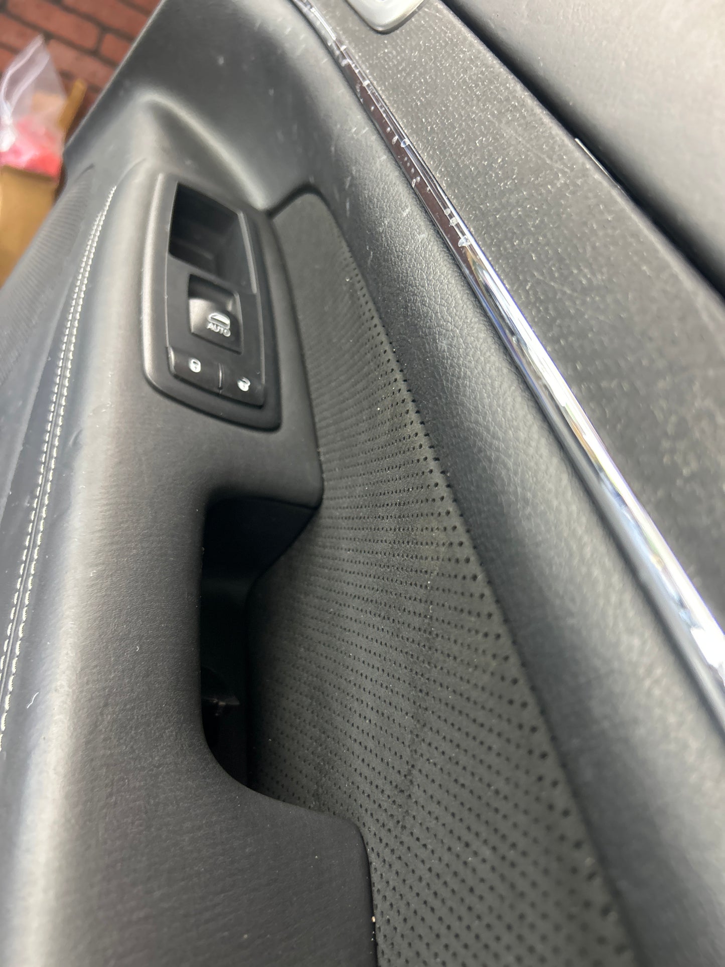 2011-2016 Grand Cherokee SRT Interior Front Passenger RH Door Panel 1VL401X9AB
