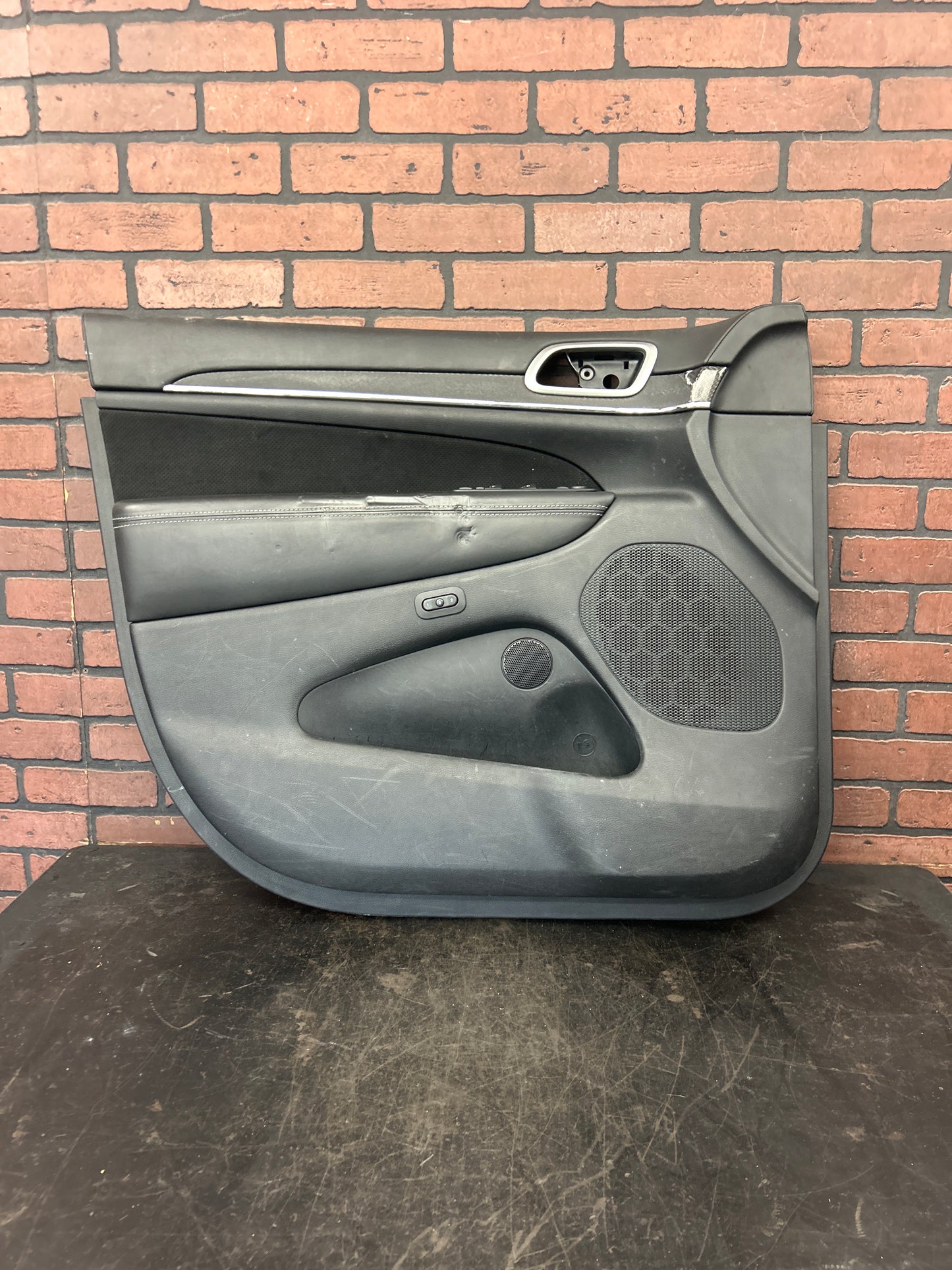 2011-2016 Grand Cherokee SRT Interior Front Driver Left Door Panel 1VL411X9AB