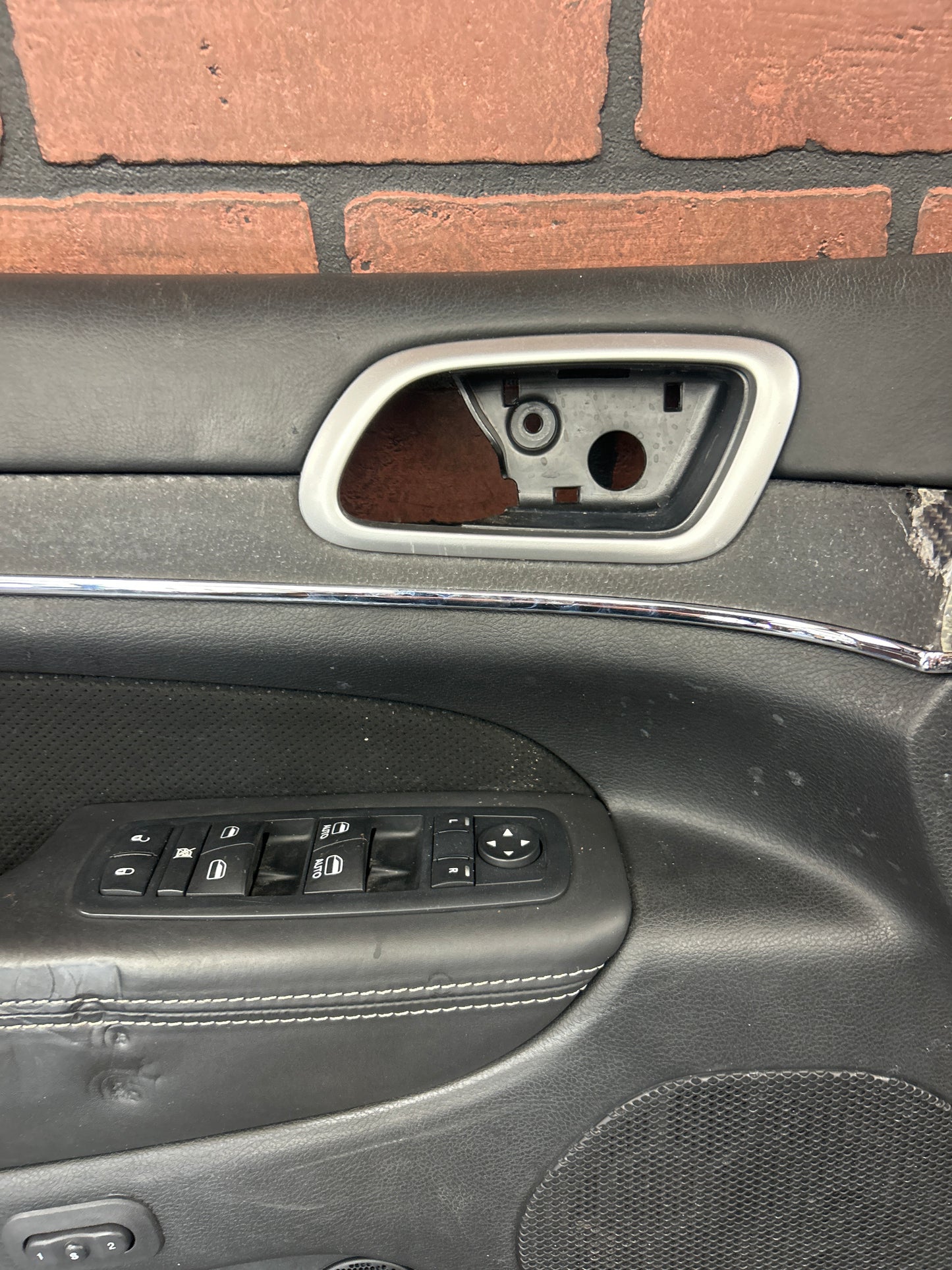 2011-2016 Grand Cherokee SRT Interior Front Driver Left Door Panel 1VL411X9AB