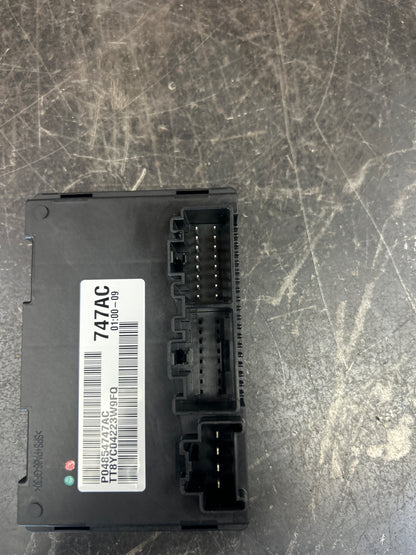2012-2013 Jeep Grand Cherokee SRT8 Transfer Case Control Module 04854747AC