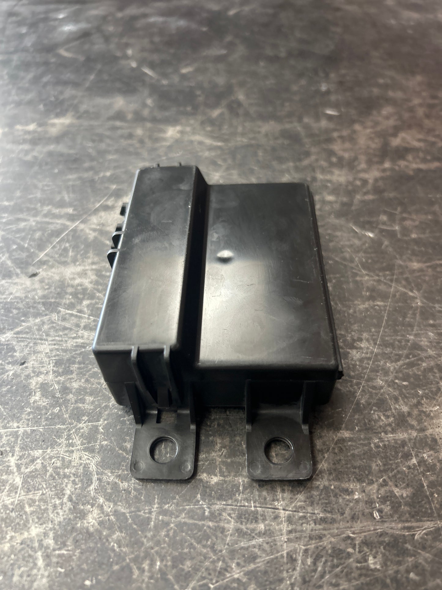 2011 - 2013 Grand Cherokee Durango Blind Spot Detection Module 56038890AG OEM