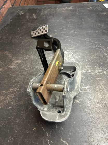 2011-2013 Jeep Grand Cherokee SRT8 Brake Pedal OEM MT33