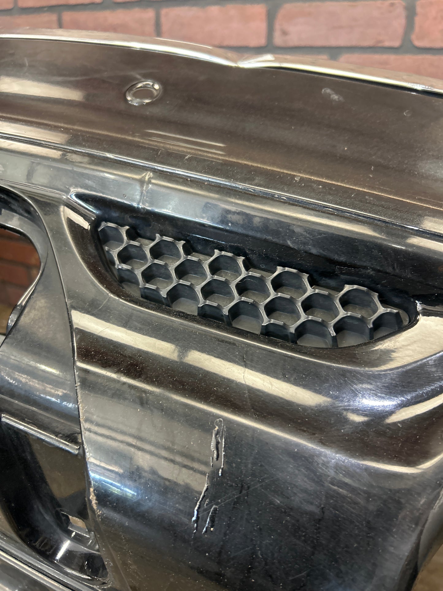 12-16 JEEP GRAND CHEROKEE SRT OEM REAR BLIND SPOT BUMPER COVER PXR 68302666AA
