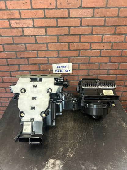 2011-2013 GRAND CHEROKEE DURANGO A/C HVAC AIR CONDITONING BLOWER FAN HOUSING OEM