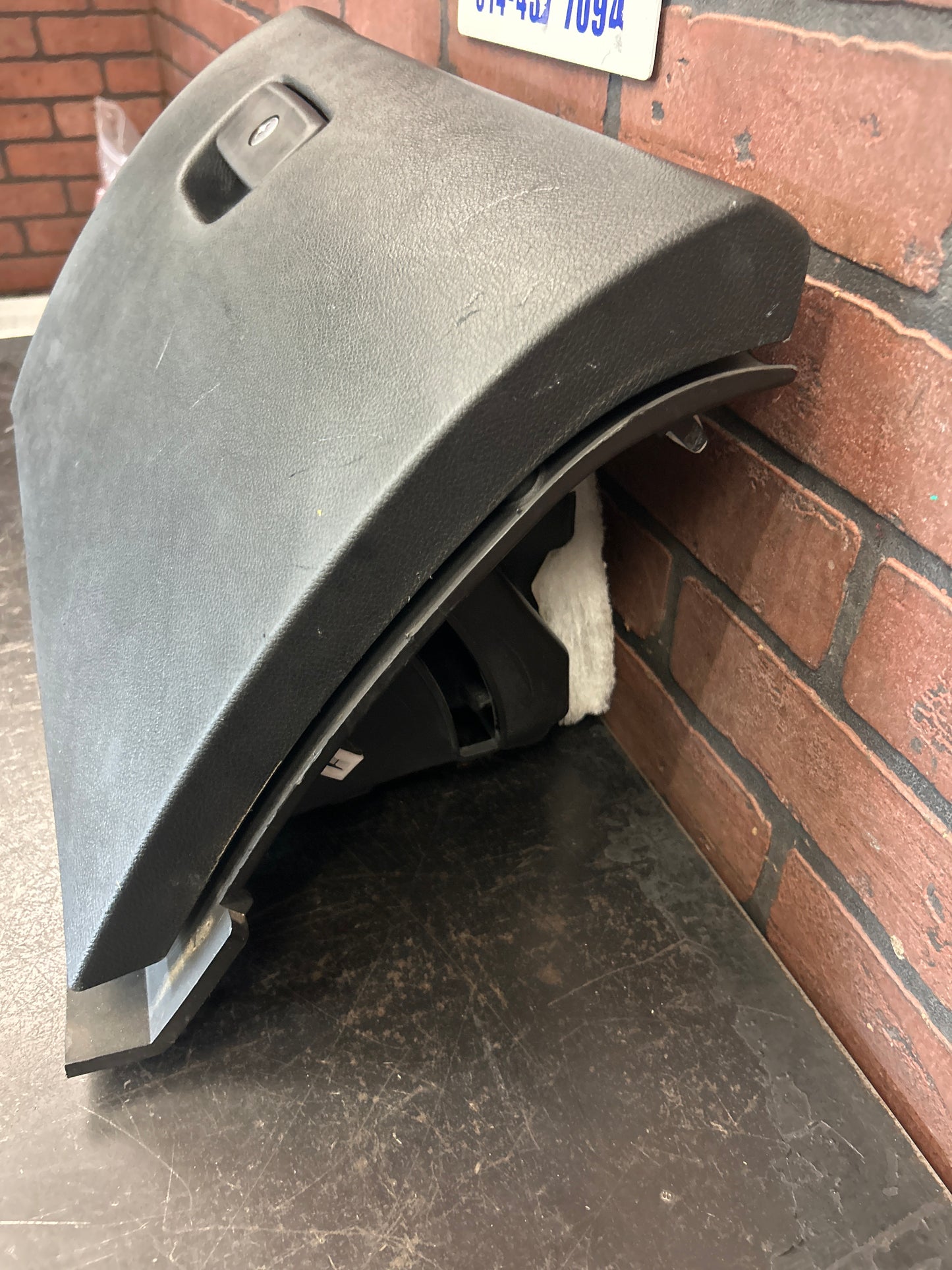 2011-2021 JEEP GRAND CHEROKEE FRONT RIGHT SIDE DASH PANEL GLOVE BOX STORAGE OEM