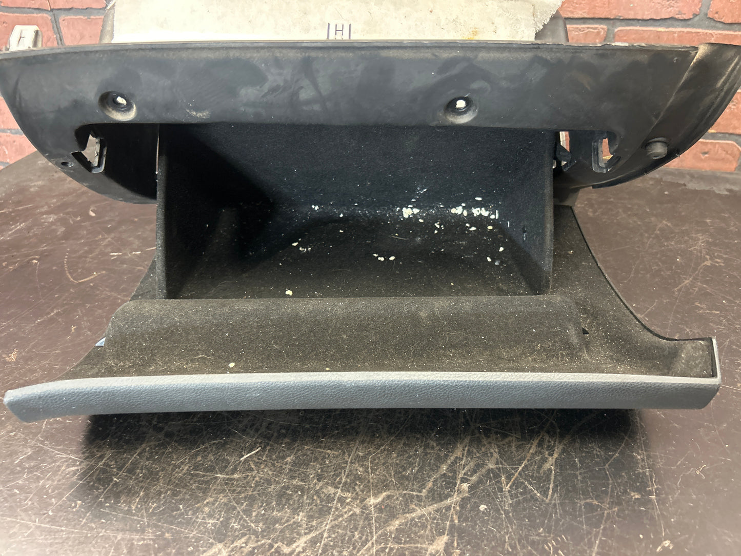 2011-2021 JEEP GRAND CHEROKEE FRONT RIGHT SIDE DASH PANEL GLOVE BOX STORAGE OEM