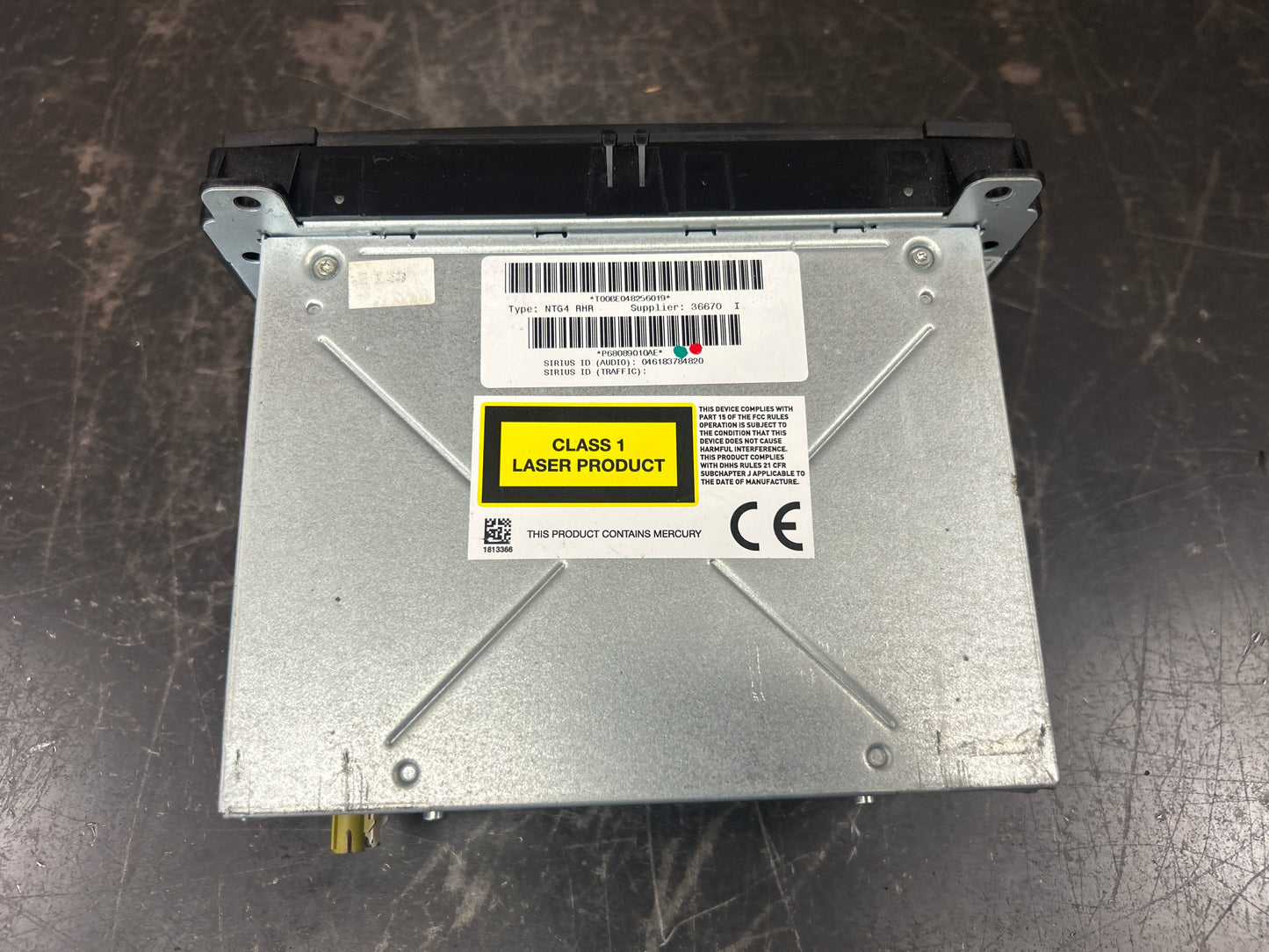 2011 - 2013 Jeep Grand Cherokee Tested Navigation Screen Radio Receiver OEM
