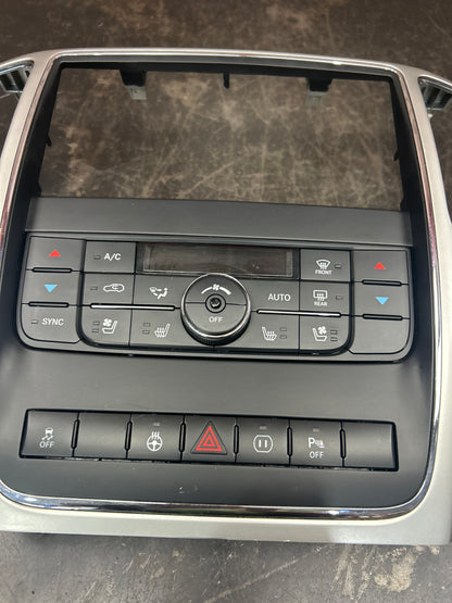 2011-2013 Jeep Grand Cherokee Center Dash Bezel Digital Climate Control OEM