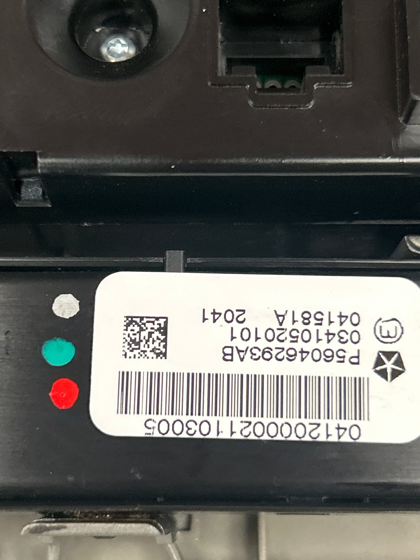 2011-2013 Jeep Grand Cherokee Center Dash Bezel Digital Climate Control OEM