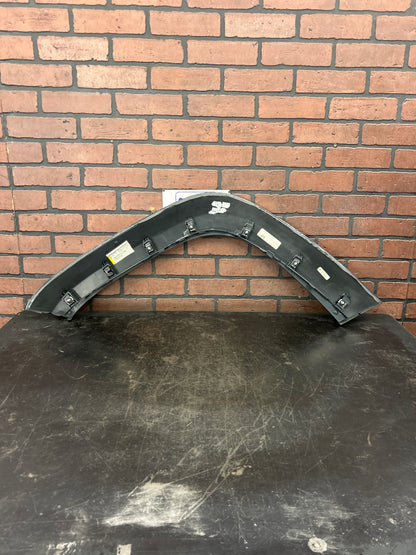 11-22 Jeep Grand Cherokee SRT8 Front Passenger RH Fender Molding Flare Black