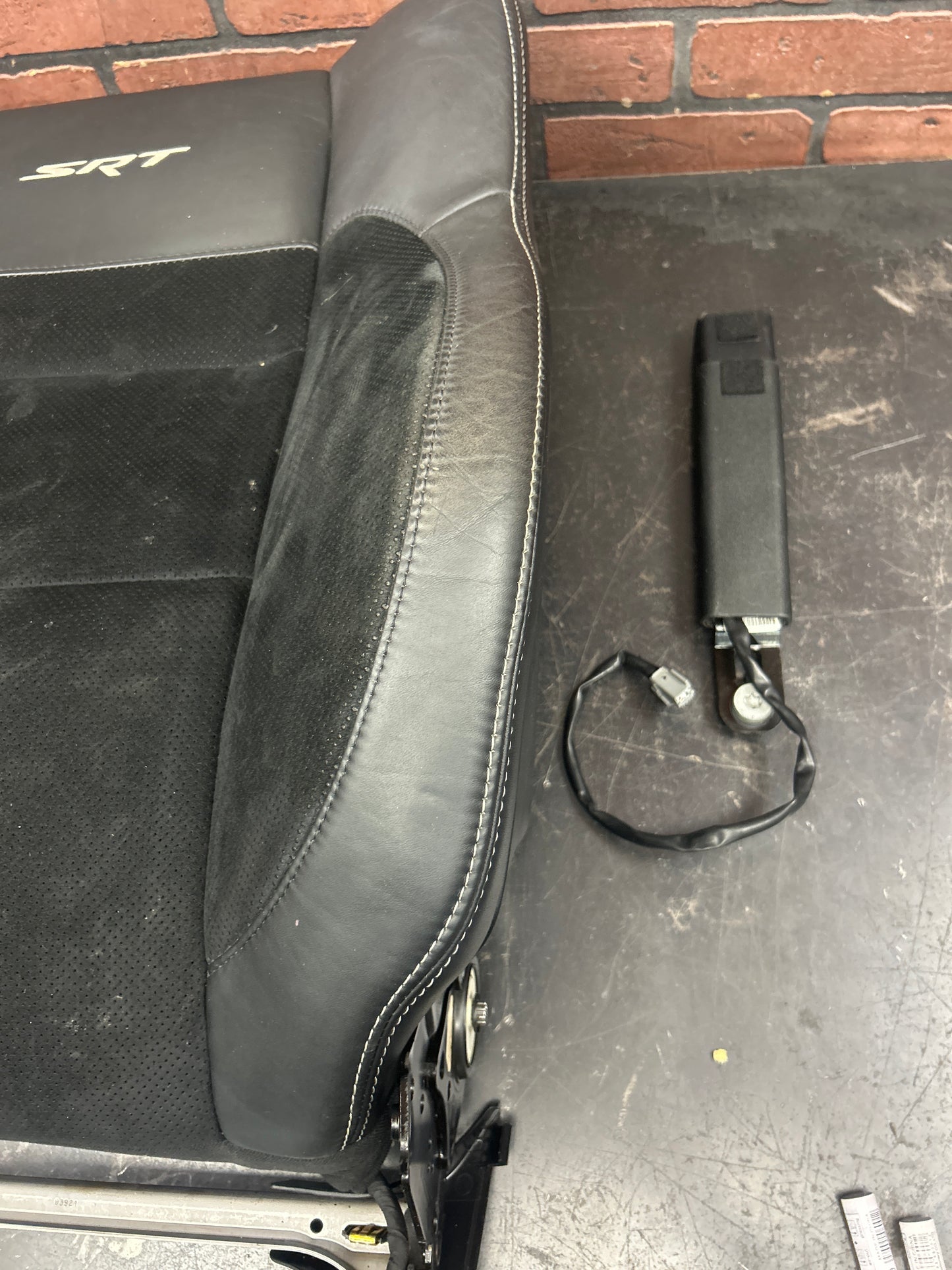 2012-2021 JEEP GRAND CHEROKEE SRT FRONT RIGHT PASSENGER CHAIR SEAT SUEDE LEATHER