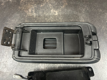 2011-2021 Jeep Grand Cherokee SRT8 Center Console Lid Top Arm Rest Armrest Black