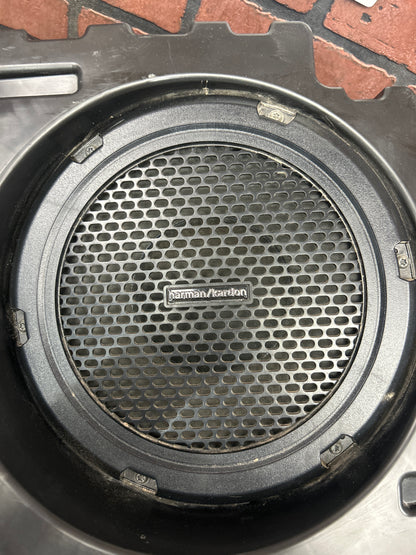 2011 - 2022 JEEP GRAND CHEROKEE SRT8 REAR TRUNK SUB WOOFER SPEAKER OEM 5035130AC