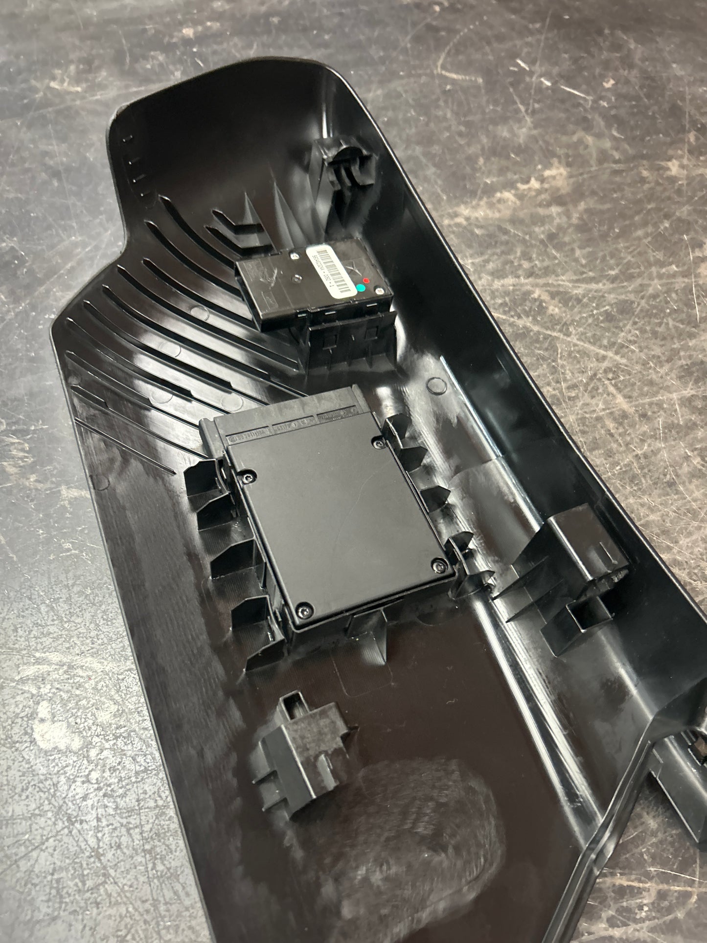 11-20 Grand Cherokee Black Passenger RH Lower Seat Control Switch Trim Panel OEM