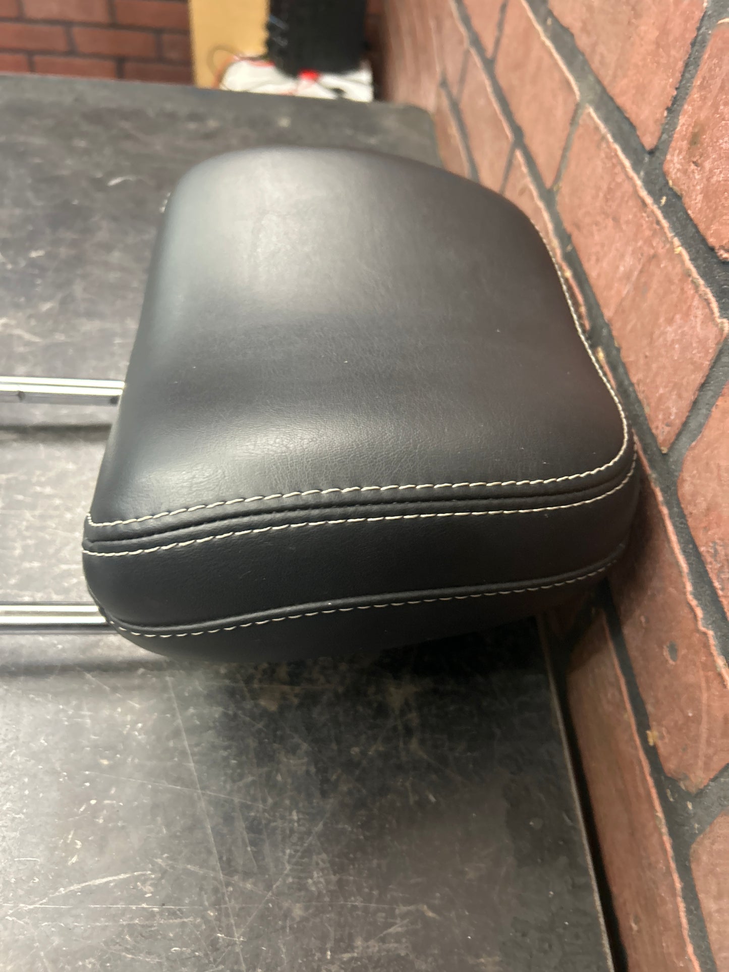 2011-2021 Jeep Grand Cherokee Durango Black Leather Front Seat Headrest OEM