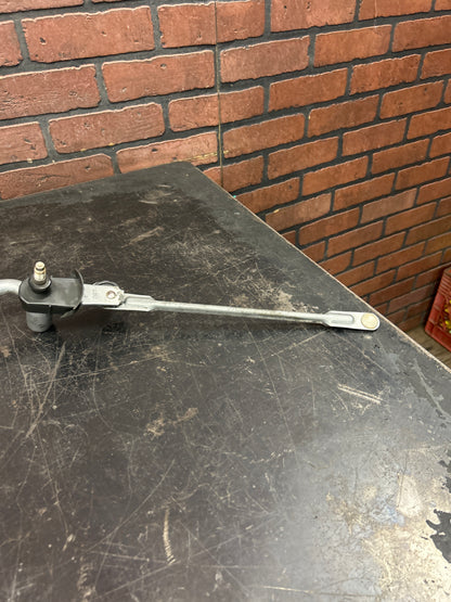 2011-2013 GRAND CHEROKEE FRONT WINDSHIELD WIPER TRANSMISSION LINKAGE MOTOR OEM
