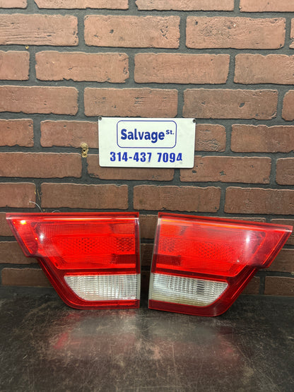 2011-2013 Jeep Grand Cherokee SRT8 OEM Inner Liftgate Mounted Tail Light Set