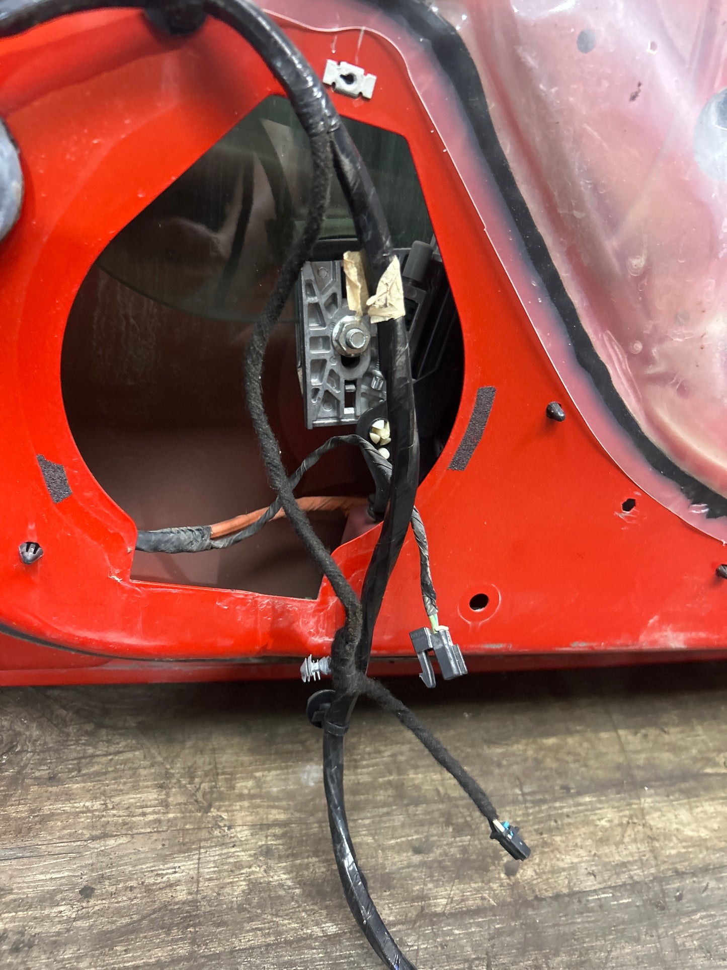 2006-2009 Pontiac Solstice Convertible Front Passenger RH Door Shell Orange OEM
