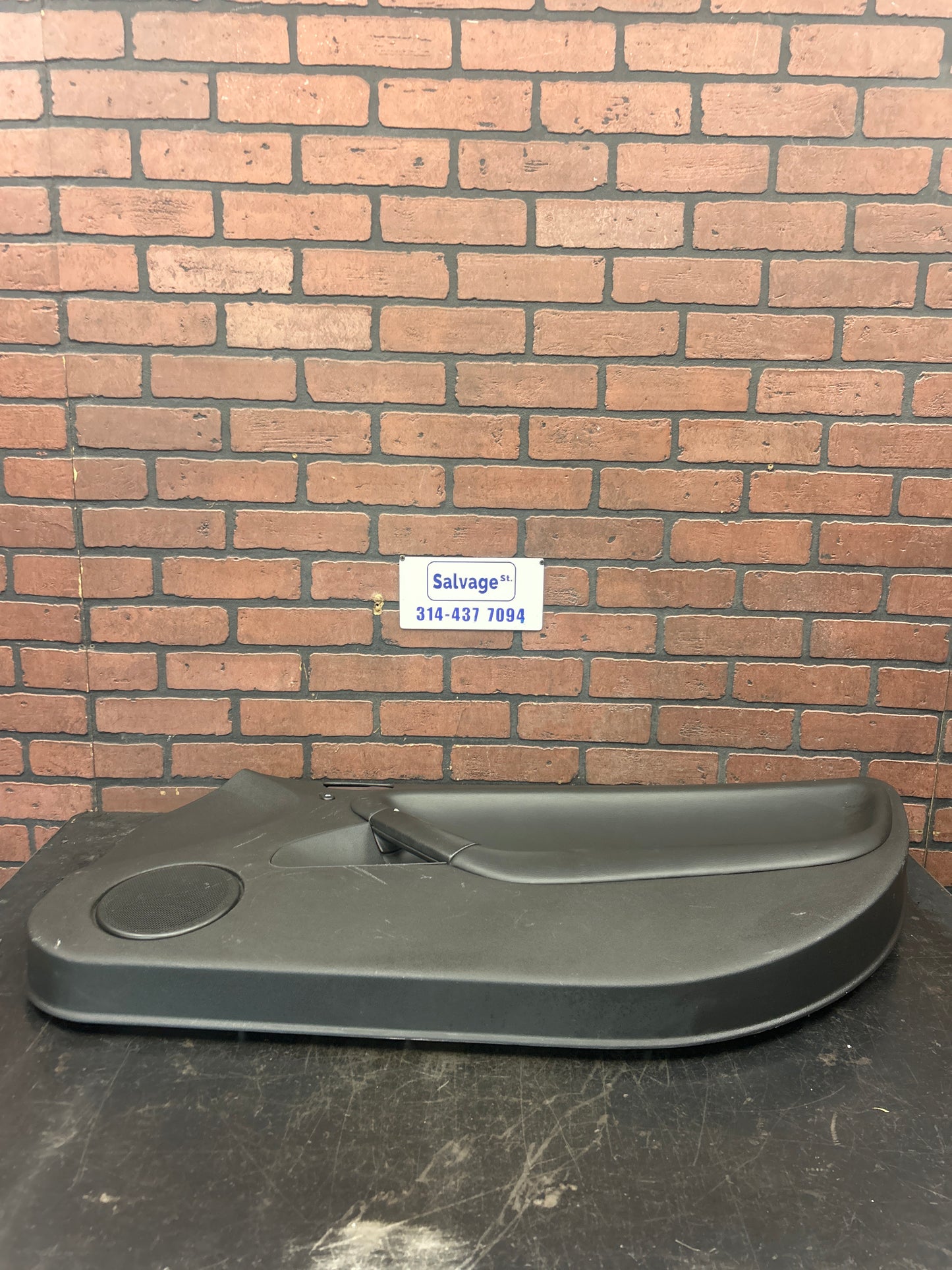 07-08 PONTIAC SOLSTICE FRONT PASSENGER RH INTERIOR DOOR TRIM PANEL 25801535