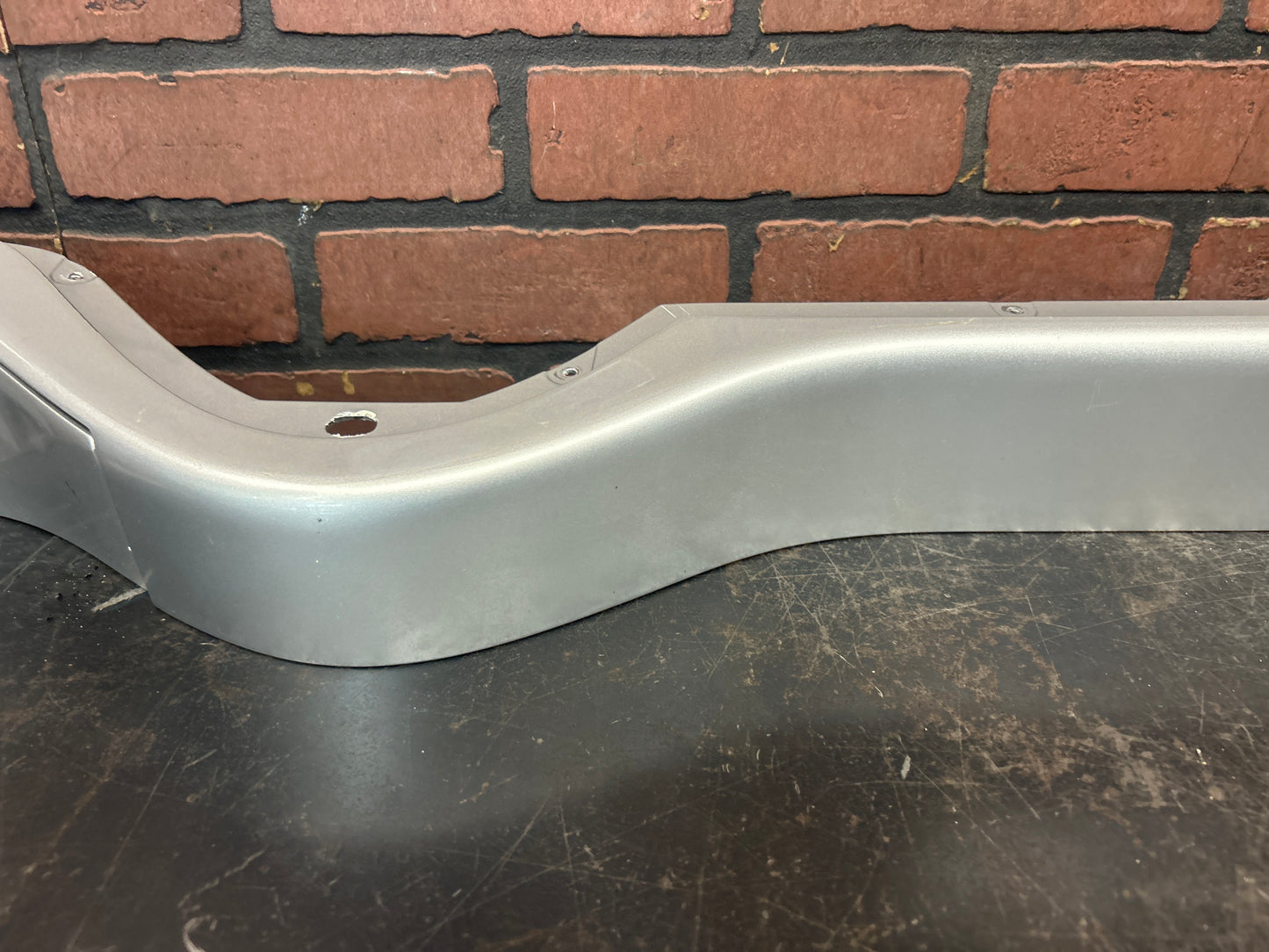 2006-2009 PONTIAC SOLSTICE OEM HEADREST TRIM BRACE SUPPORT TULIP PANEL ASSEMBLY