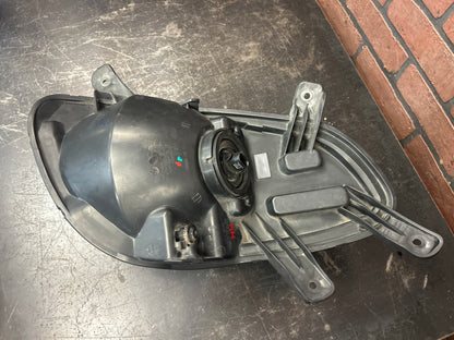 2006-2009 PONTIAC SOLSTICE GXP FRONT RIGHT SIDE HEADLIGHT ASSEMBLY OEM 15885809