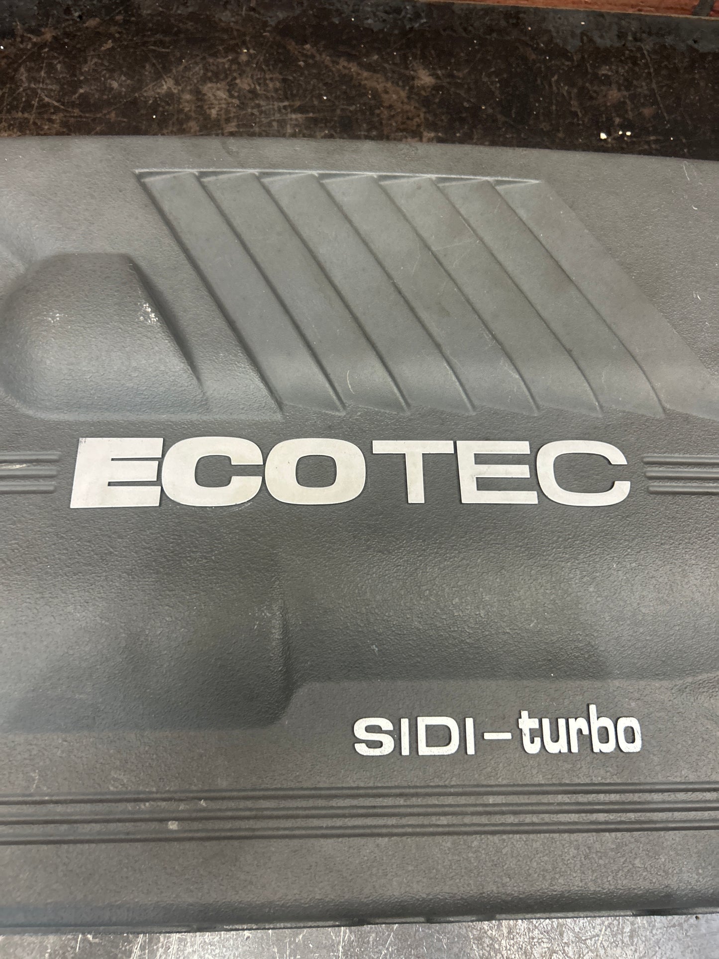 2007-2009 Saturn Sky Pontiac Solstice 2.0L Turbo Engine Trim Panel Cover OEM