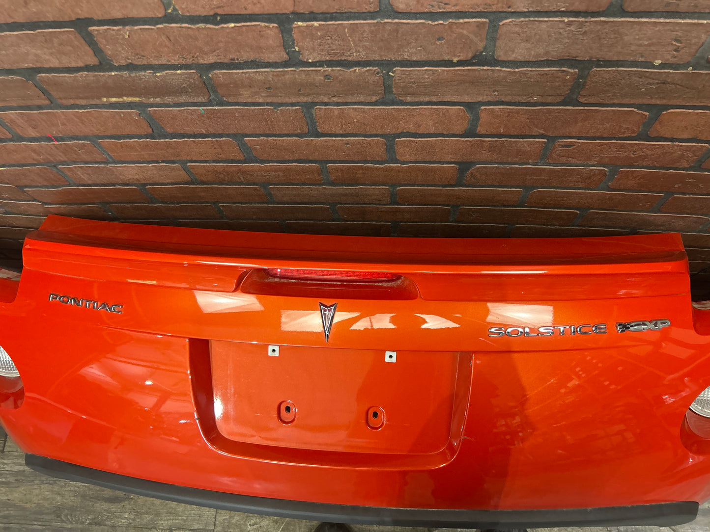 2006 - 2010 Pontiac Solstice GXP Rear Bumper Cover Complete 15850742 OEM