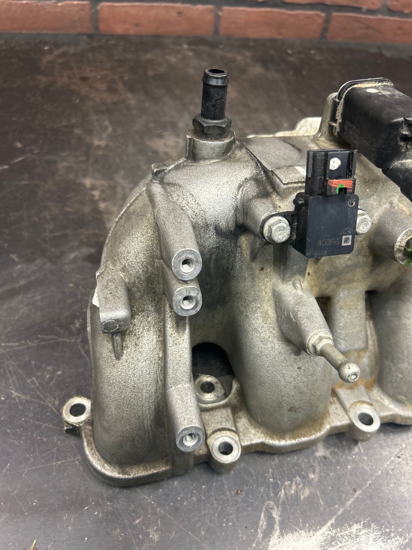 06-10 Pontiac Solstice GXP/Saturn Sky 2.0L Turbo Intake Manifold OEM GM 12616667