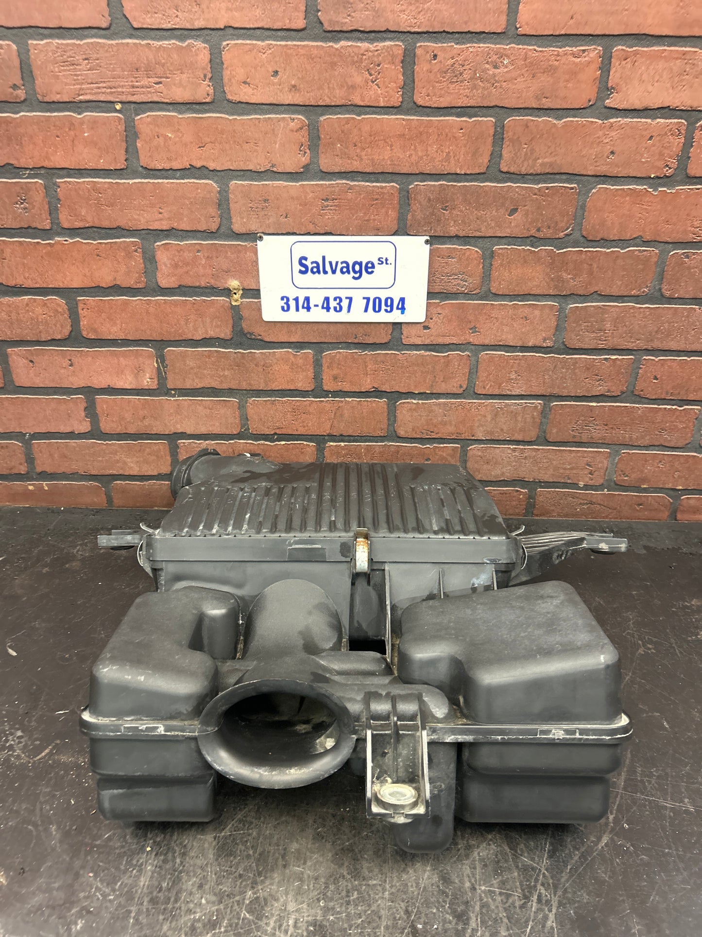 07-10 PONTIAC SOLSTICE GXP/SATURN SKY RL 2.0L AIR CLEANER INTAKE BOX DUCT TUBE