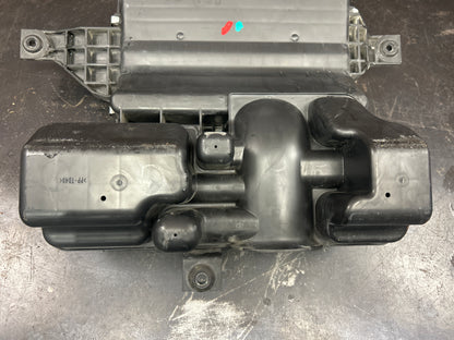 07-10 PONTIAC SOLSTICE GXP/SATURN SKY RL 2.0L AIR CLEANER INTAKE BOX DUCT TUBE