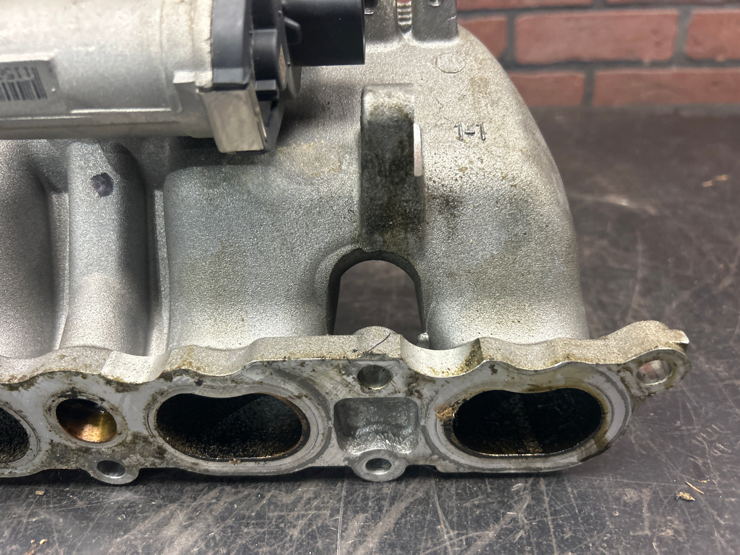 06-10 Pontiac Solstice GXP/Saturn Sky 2.0L Turbo Intake Manifold OEM GM 12616667