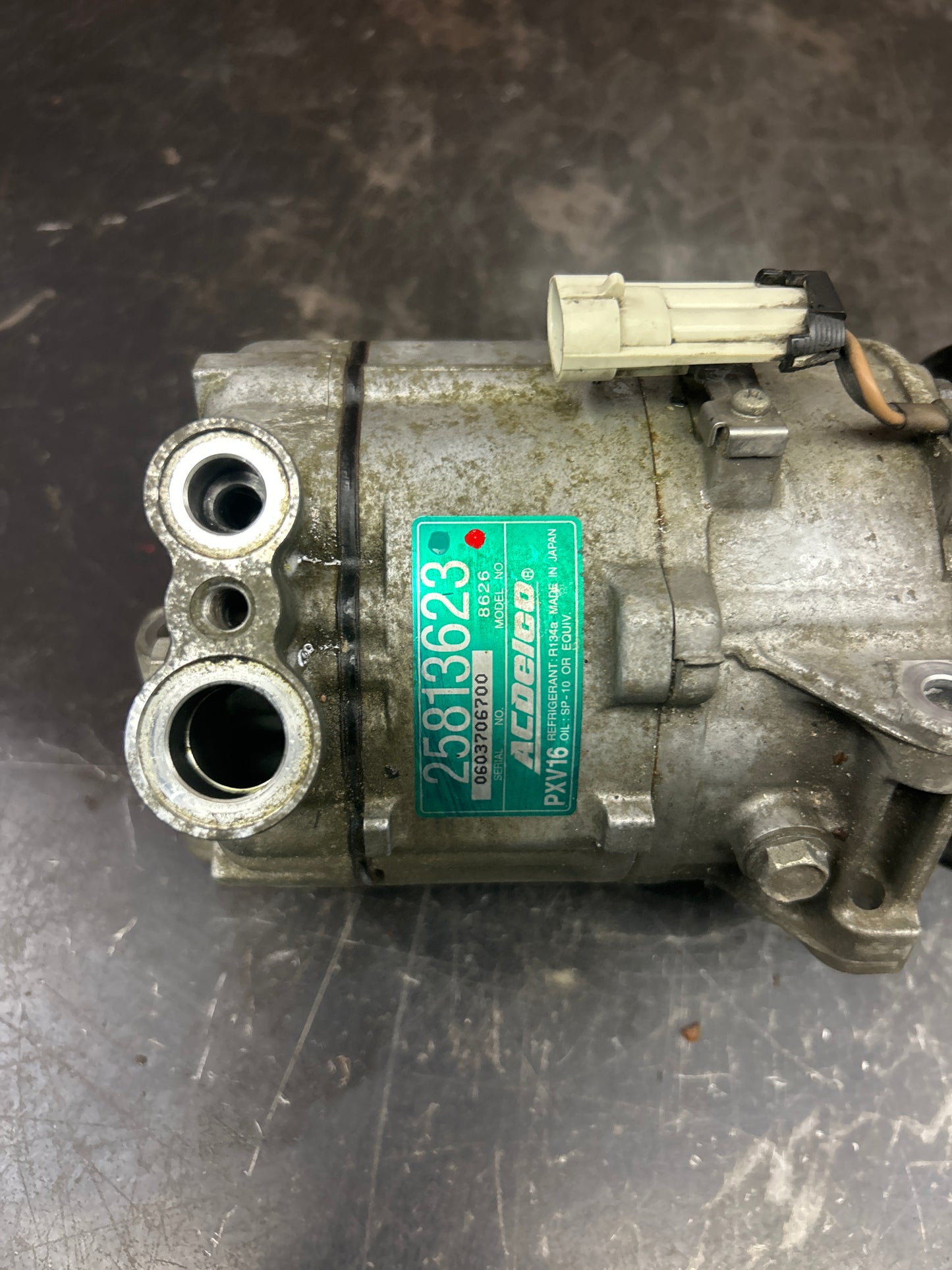 06-10 Pontiac Solstice/Saturn Sky A/C Air Conditioning Compressor OEM 19130591