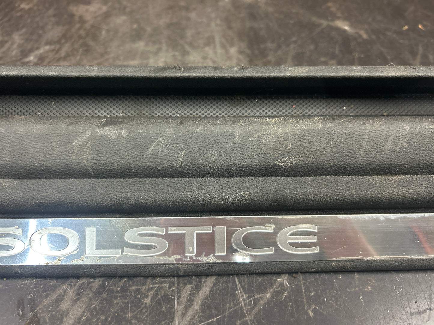 2006-2009 Pontiac Solstice Door Sill Step Kick Panel Carpet Holder Set L+R OEM