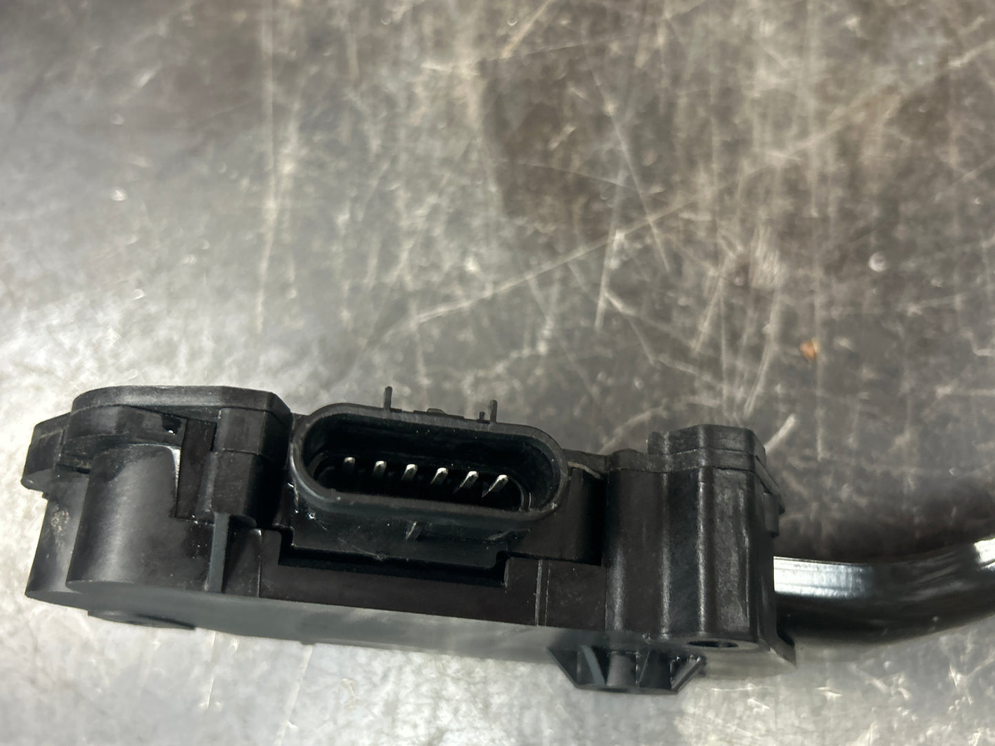 2006-2009 Pontiac Solstice Electronic Gas Acceleration Pedal OEM 10351283