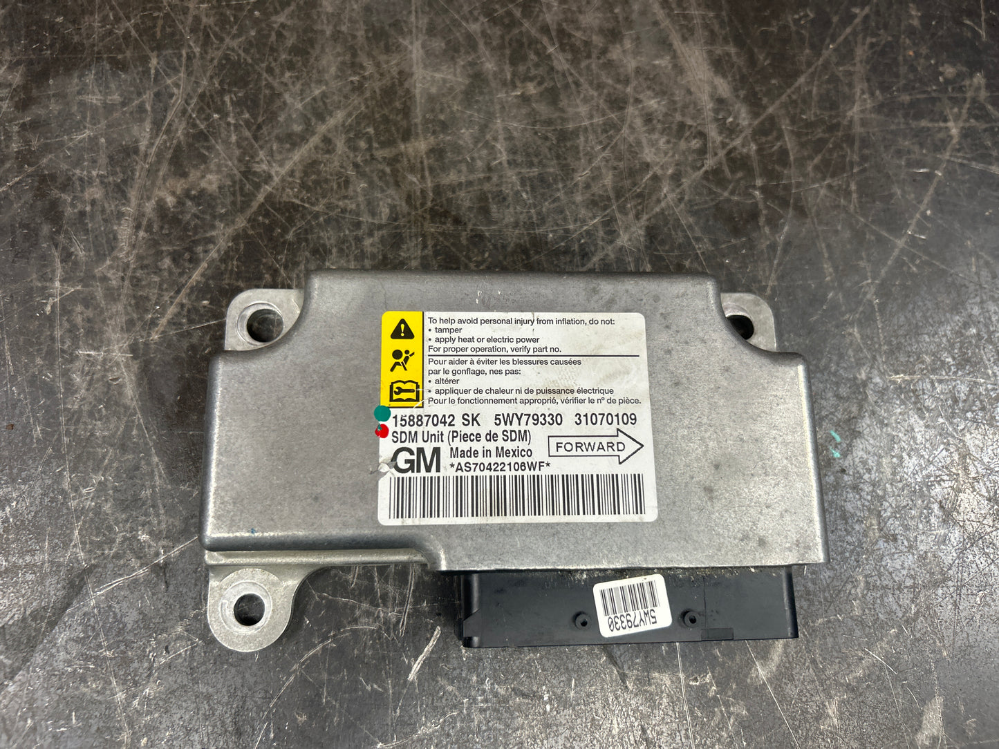 2008-2010 Pontiac Solstice/Saturn Sky Control Computer Module Unit OEM 15887042