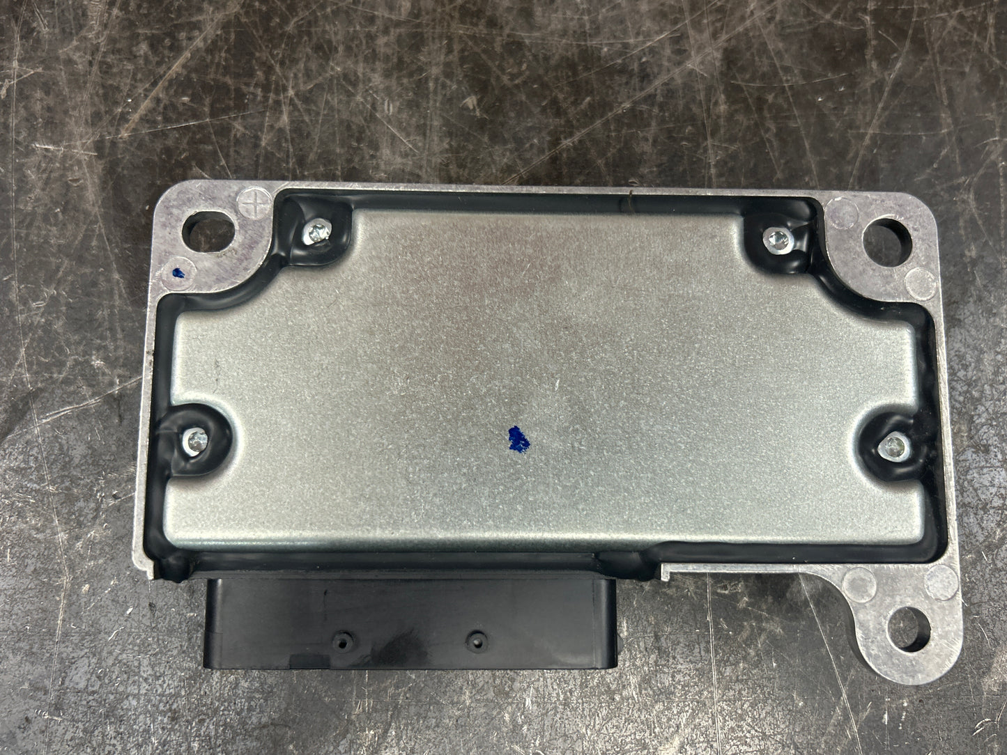 2008-2010 Pontiac Solstice/Saturn Sky Control Computer Module Unit OEM 15887042