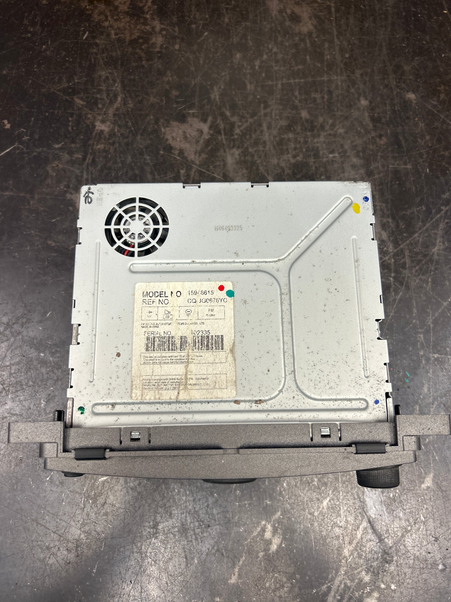 2006-2009 Pontiac Solstice Radio AM-FM-CD Player Receiver Head Unit OEM 15948615